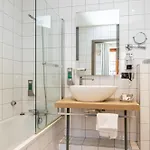 Hotel The Originals Boutique, La Ferme Du Pape, 3*