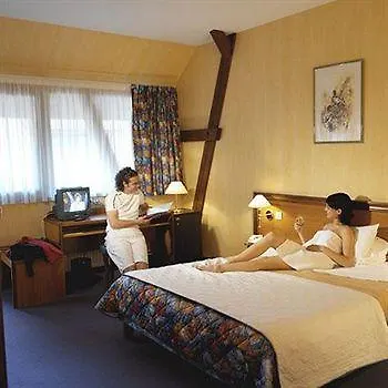 The Originals Boutique, La Ferme Du Pape, 酒店 埃圭斯海姆