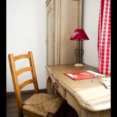 The Originals Boutique, La Ferme Du Pape, 3* 埃圭斯海姆