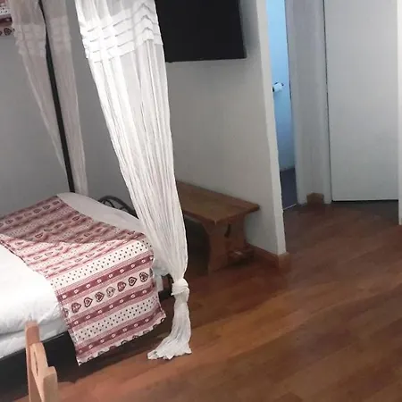 Hotel The Originals Boutique, La Ferme Du Pape, 3*