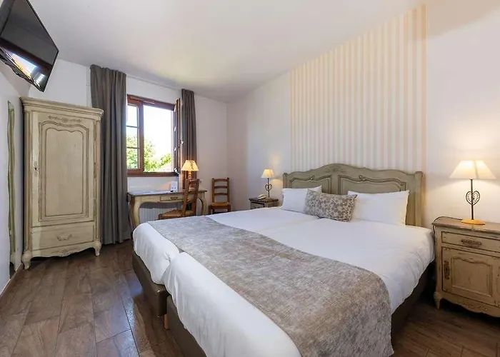 Hotell The Originals Boutique, La Ferme Du Pape,