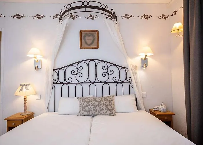 The Originals Boutique, La Ferme Du Pape,