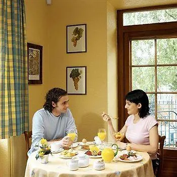 Hotell The Originals Boutique, La Ferme Du Pape,