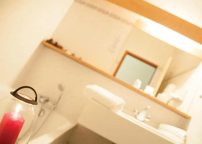 The Originals Boutique, La Ferme Du Pape, 3*